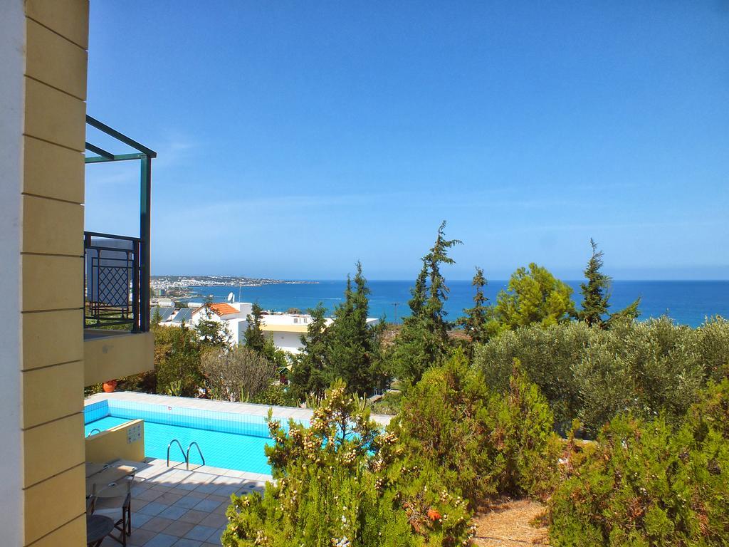 Golden Villas - Hotel Apartments & Villas 헐소니소스 외부 사진