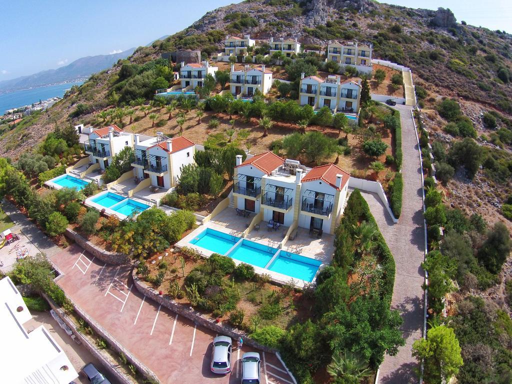 Golden Villas - Hotel Apartments & Villas 헐소니소스 외부 사진