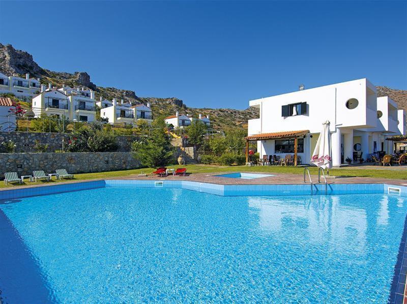 Golden Villas - Hotel Apartments & Villas 헐소니소스 외부 사진