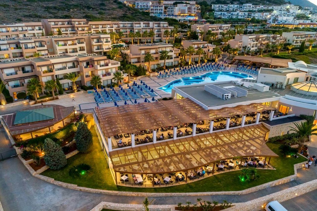 Golden Villas - Hotel Apartments & Villas 헐소니소스 외부 사진