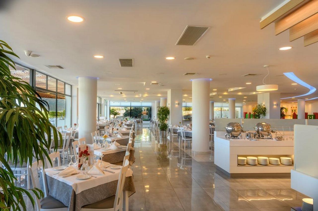 Golden Villas - Hotel Apartments & Villas 헐소니소스 외부 사진