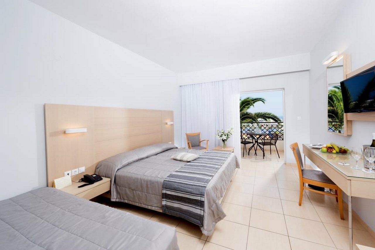 Golden Villas - Hotel Apartments & Villas 헐소니소스 외부 사진